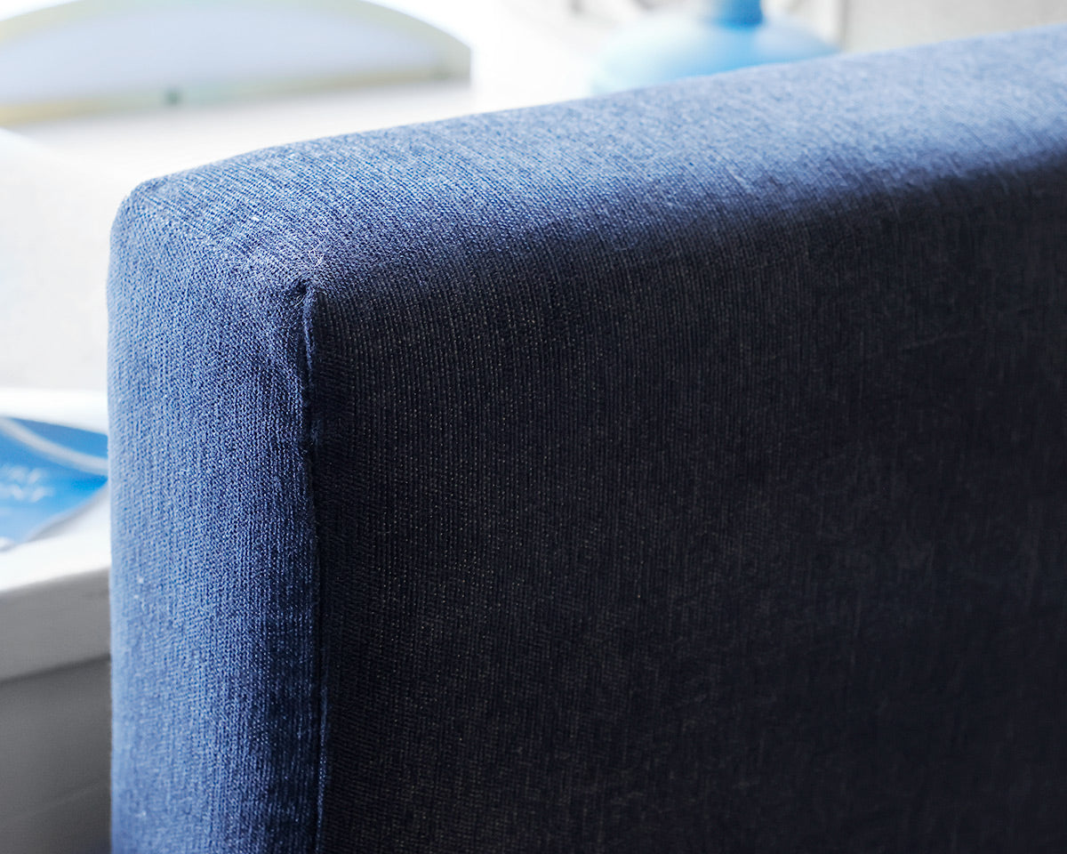 Pottery Barn Teen Greenwich Upholstered Full Bed