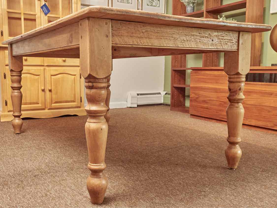 Waxed Reclaimed Pine Dining Table With Turned Legs