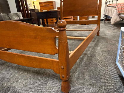 French & Heald Rock Maple Twin Bed
