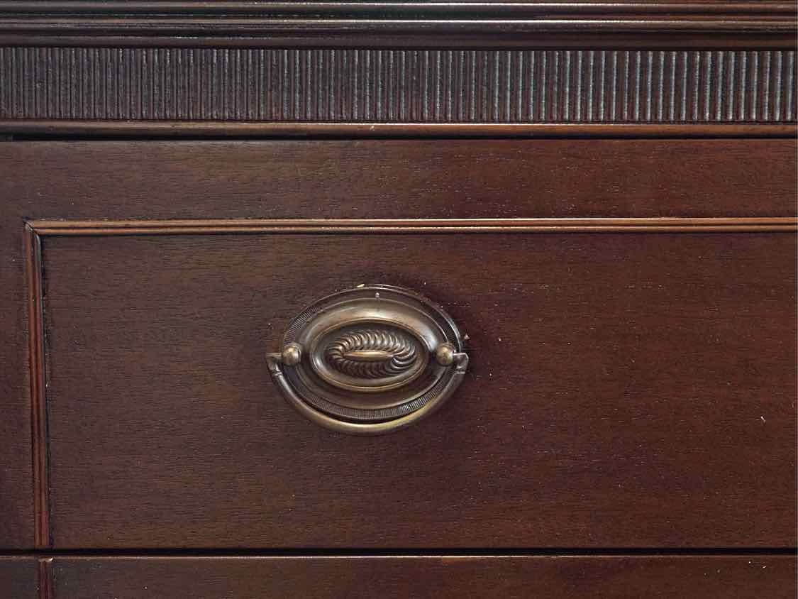 Huntly Mahogany Three Drawer Dresser