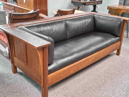 Stickley Prairie Settle 91-220 Sofa W/ Black Leather Upholstery