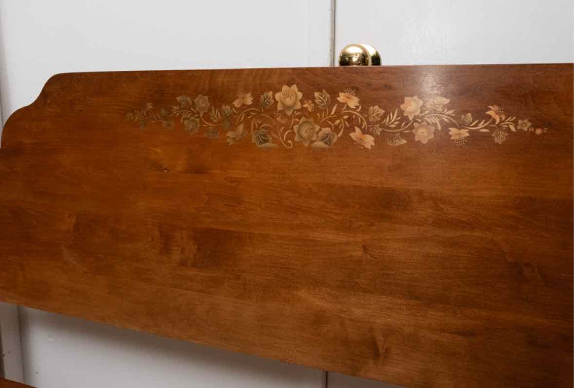 Hitchcock Queen Maple Pineapple Post  Headboard
