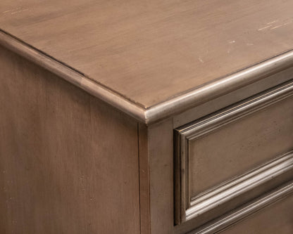 Pair of Ethan Allen New Country Three Drawer Nightstands
