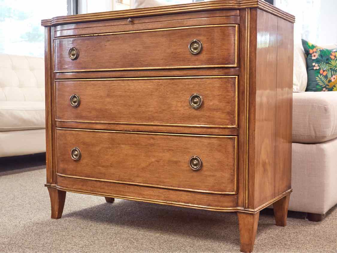 Dessin Fournir Walnut 3 Drawer Accent Chest