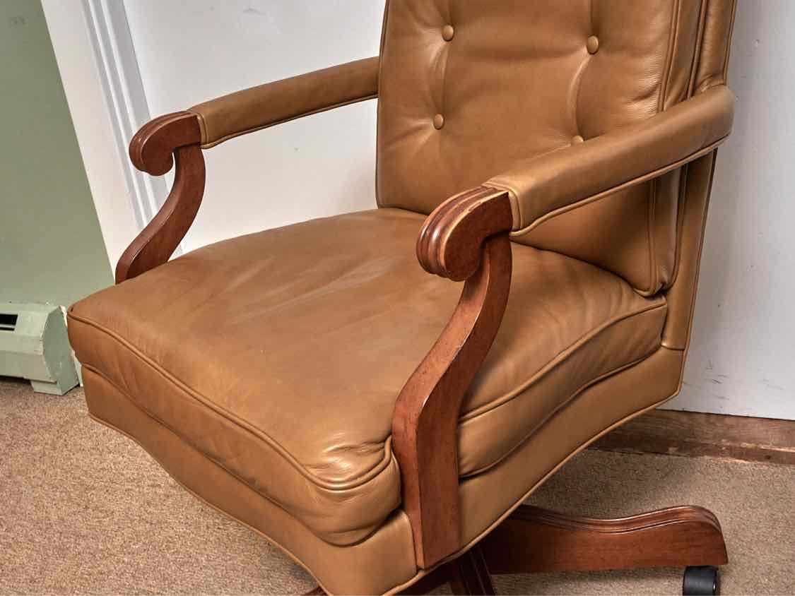Ethan Allen Tan Leather Arm  Office Chair On Wheels