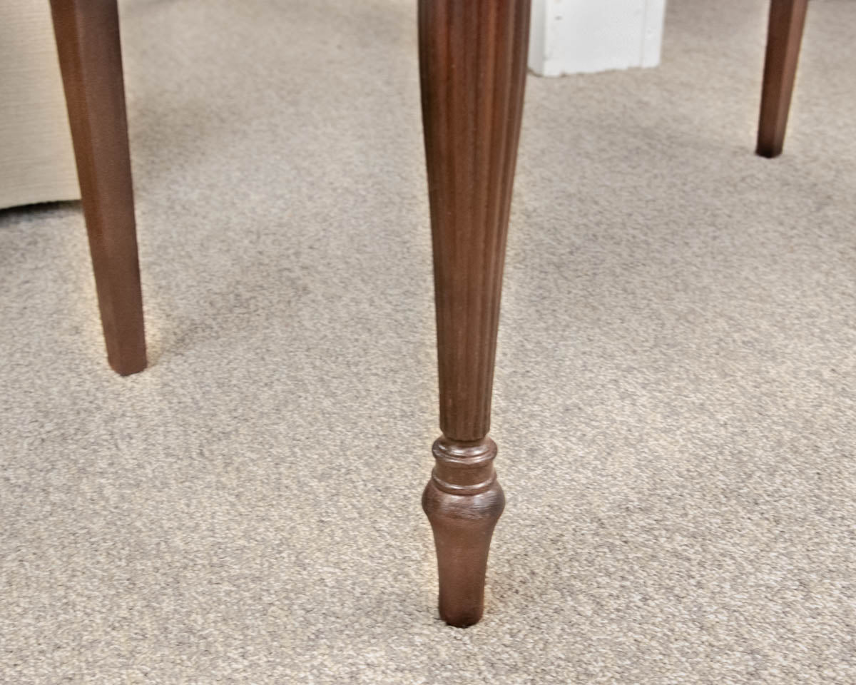 Small Flame Mahogany Server W/ Backsplash