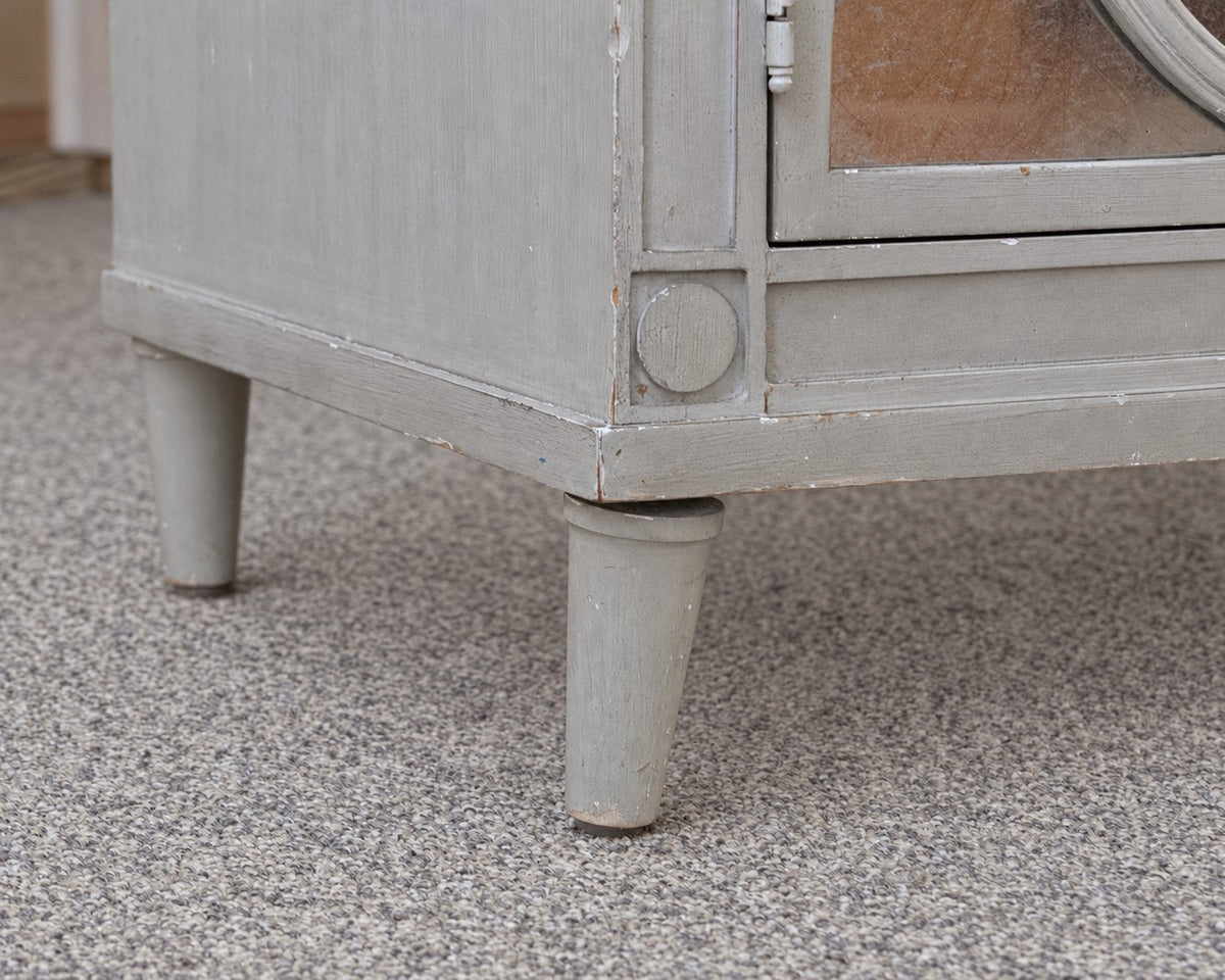 RH Baby & Child 'Elodie' Gray Tone Finish with 3 Drawers