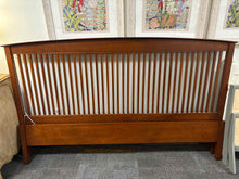 Boston Interiors Cherry Shaker Arched King Bed