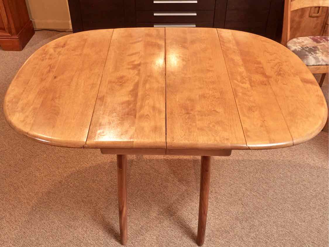 Heywood Wakefield 1955  Maple 'Champagne Stain Finish Drop Leaf Dining Table Set