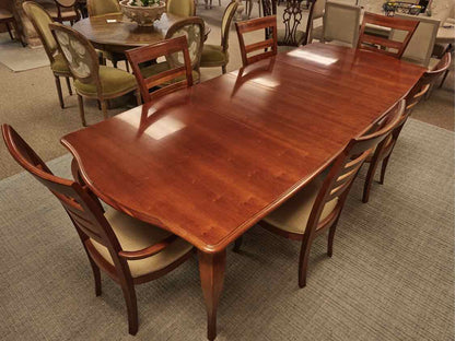 Stanley Expanding Dining Table & Set of 6 Chairs in Cherry