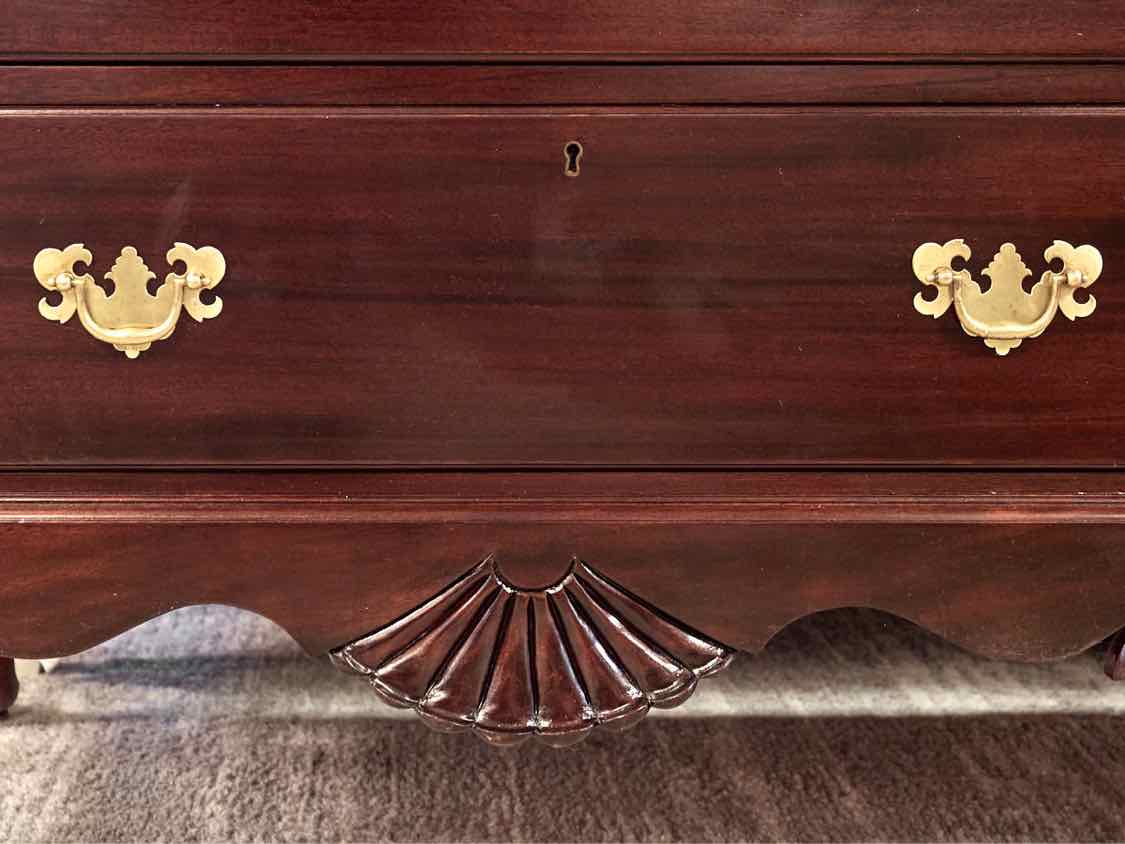 Traditional Mahogany Eight Drawer Dresser