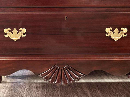 Traditional Mahogany Eight Drawer Dresser