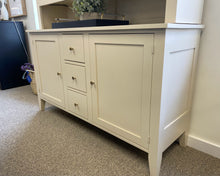 Gat Creek Charleston Cabinet in Maple with Classic Santa Barbara Finish