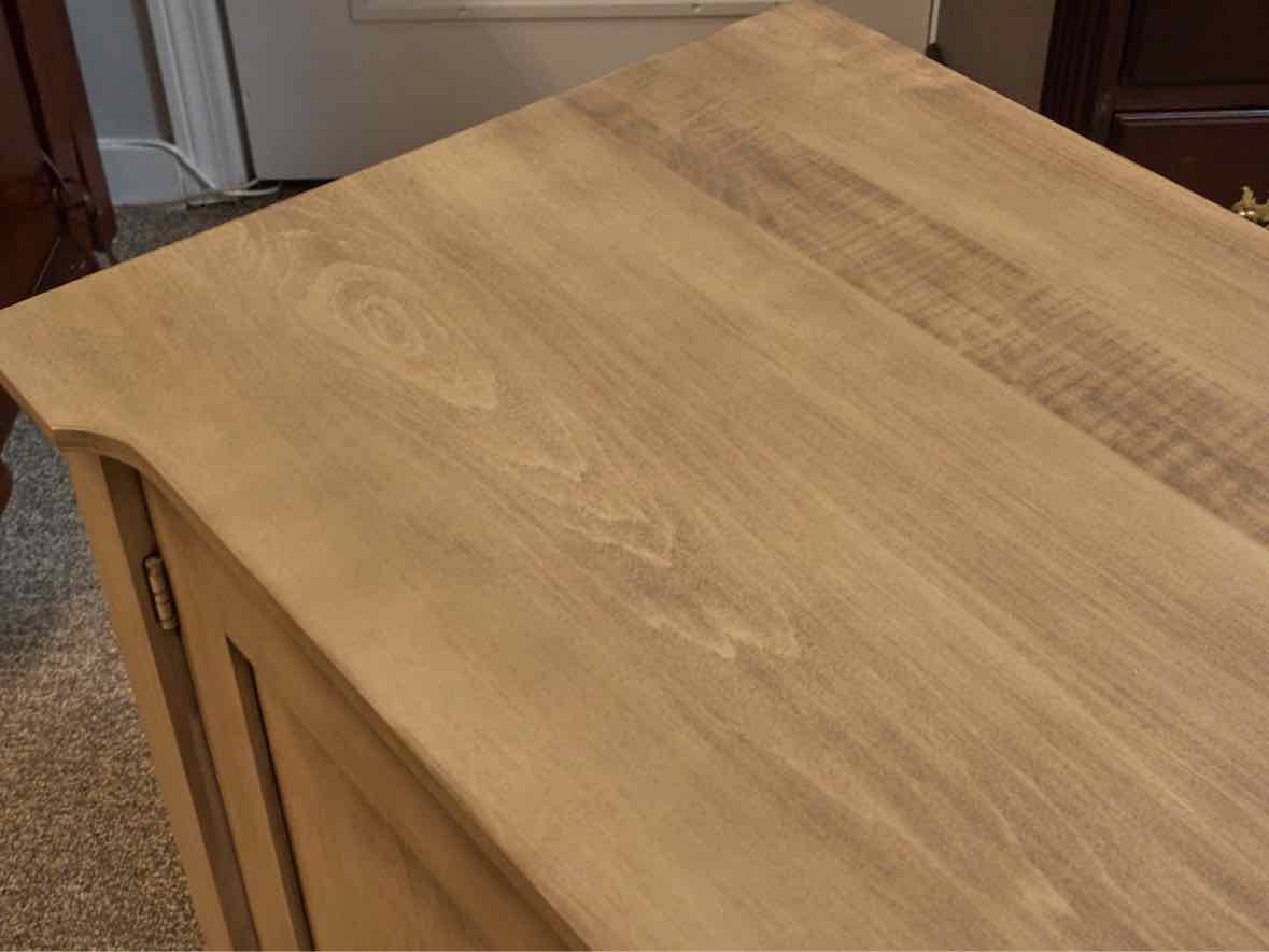 Gat Creek 'Monaco' Maple Media Furniture