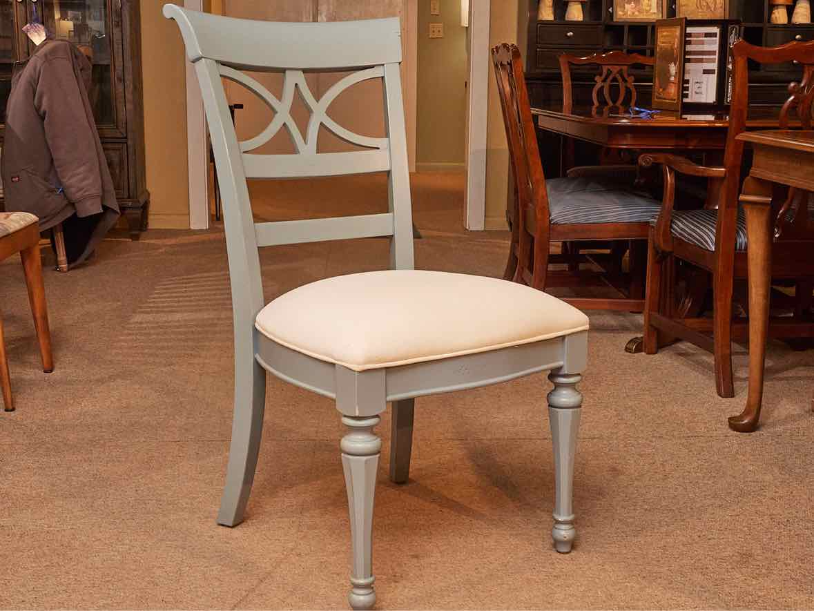 Set Of 4 Stanley 'Sea Watch Blue'' Finish White Muslin Cushions Dining Chairs