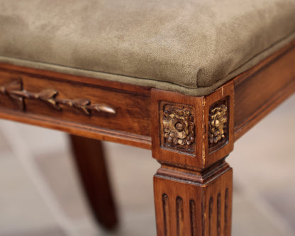 Henredon Grand Provenance Dining Table with 12 Dining Chairs