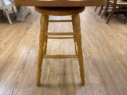 Oak Specialists Furniture Pub Table & Barstool Set