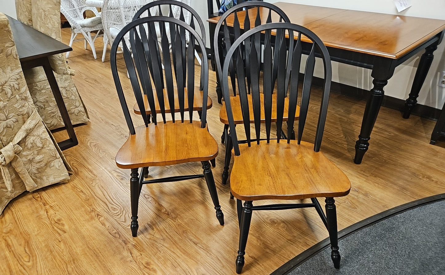Dual Tone Maple & Black Dining Set