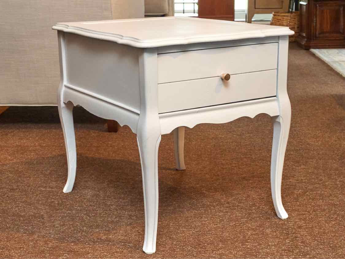 Pair of Side Tables in Arctic White Finish