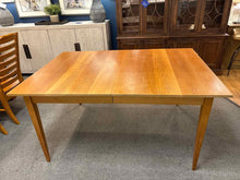 Asher Benjamin & Co. 'Shaker Havest' Dining Table