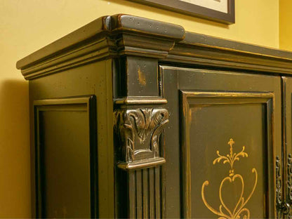 High Gloss Black Finish Gold Stencil Accents 2 Door 2 Shelf  Sideboard