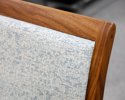 Set of 4 'Bridgewater' Pompanoosuc Mills Dining Chairs