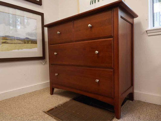 Thomasville 'Impressions' Cherry 3 Drawer Chest