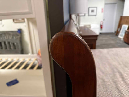 Mastercraft Cherry Queen Sleigh Bed