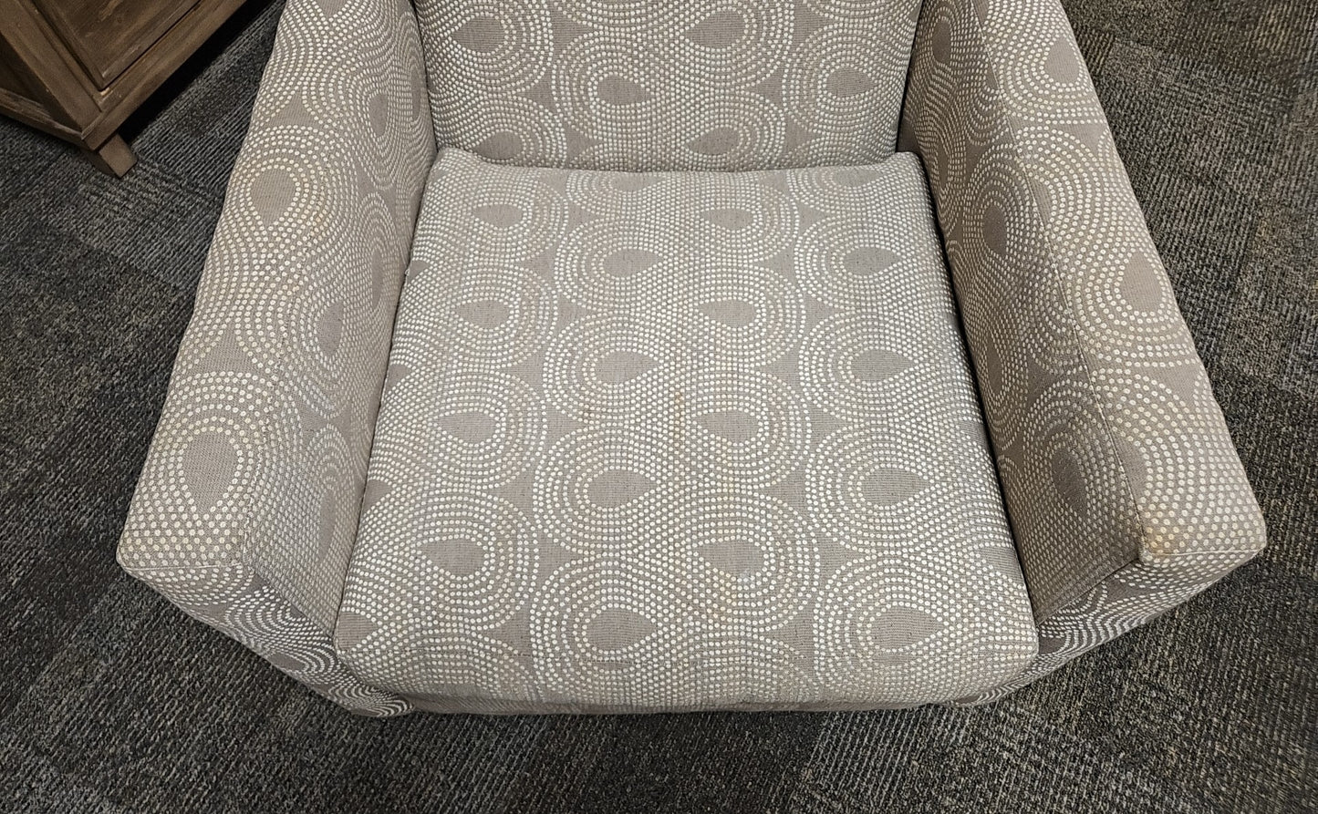 Boston Interiors Swivel Chair