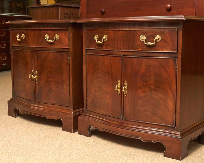 Pair Of Drexel  Heritage Collection Mahogany 1 Drawer 2 Door Bedside Chests