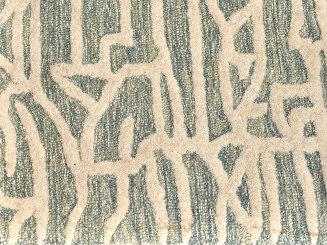 Bashian Rugs  'Berrios' Tufted Wool Teal & Cream Area Rug