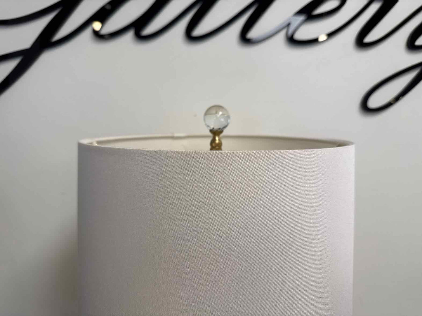 White Porcelain Gourd Table Lamp