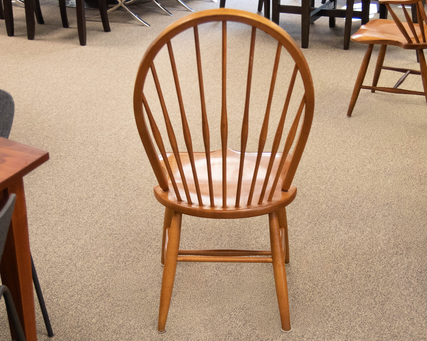 Set of 4 Windsor Dining Chairs