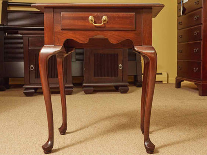 Ethan Allen Mahogany Queen Anne 1 Drawer Nightstand