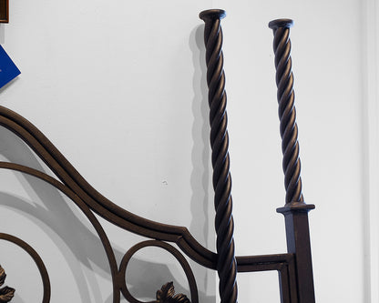Iron Canopy Queen Bed