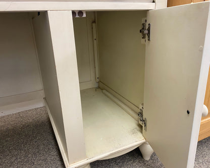 Beadboard Panel Corner Desk in Antique White with Cherry Finish Top