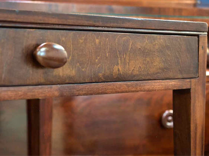 Irwin Furniture Petite Mahogany Student Desk