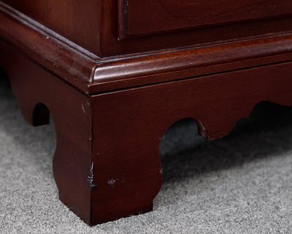 Lexington Furniture Mahogany 9 Drawer Dresser