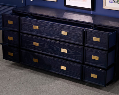 Tommy Hilfiger Dresser