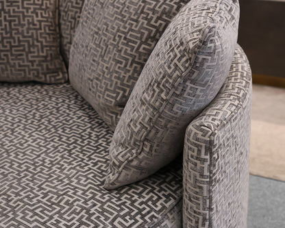 MG+BW 'Jeanie' Round Chair & a Half