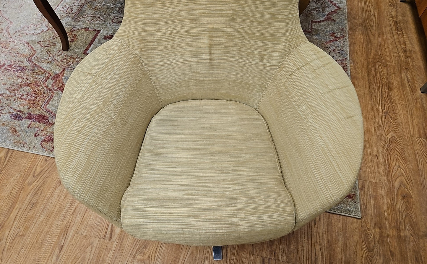 Steelcase "Bob" Lounge Chair in Gold