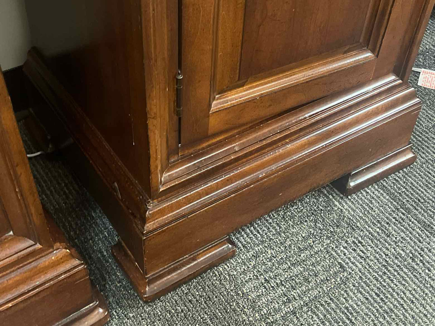 Pair of Marble Topped Thomasville Side Tables