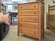Vermont Tubbs Oak 5 Drawer Chest with Wood Knobs