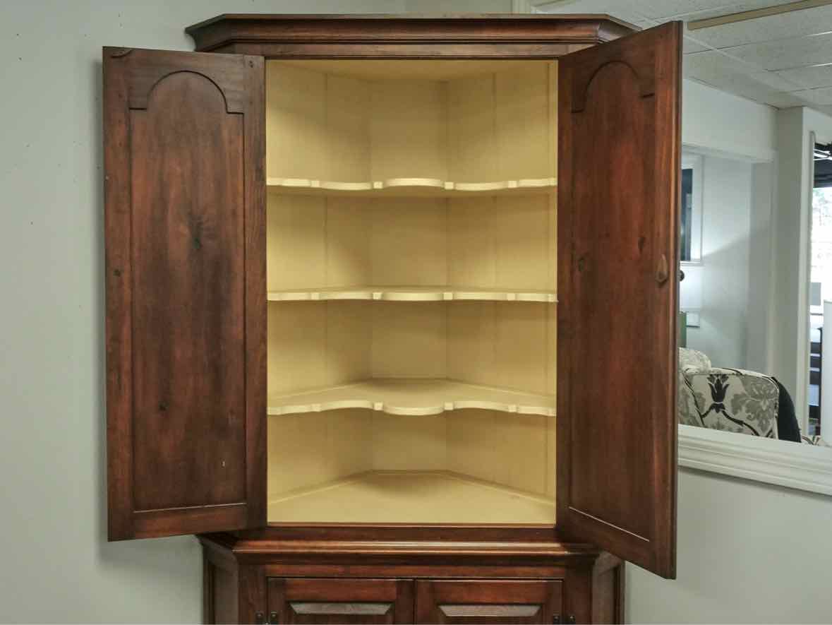 D.R. Dimes Solid Pine Benchmade Two Piece Corner Cabinet