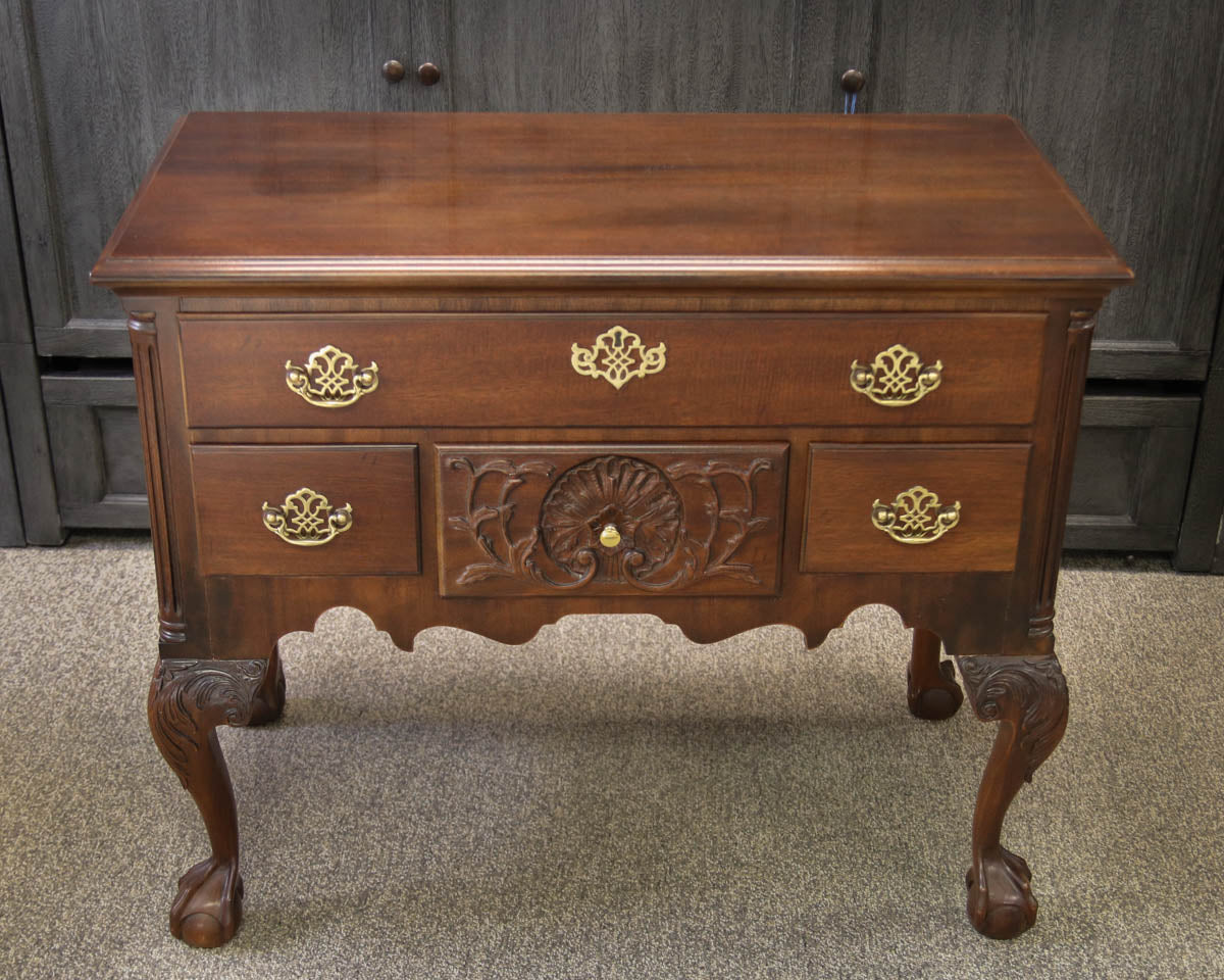 Henredon Solid Mahogany Chippendale Lowboy
