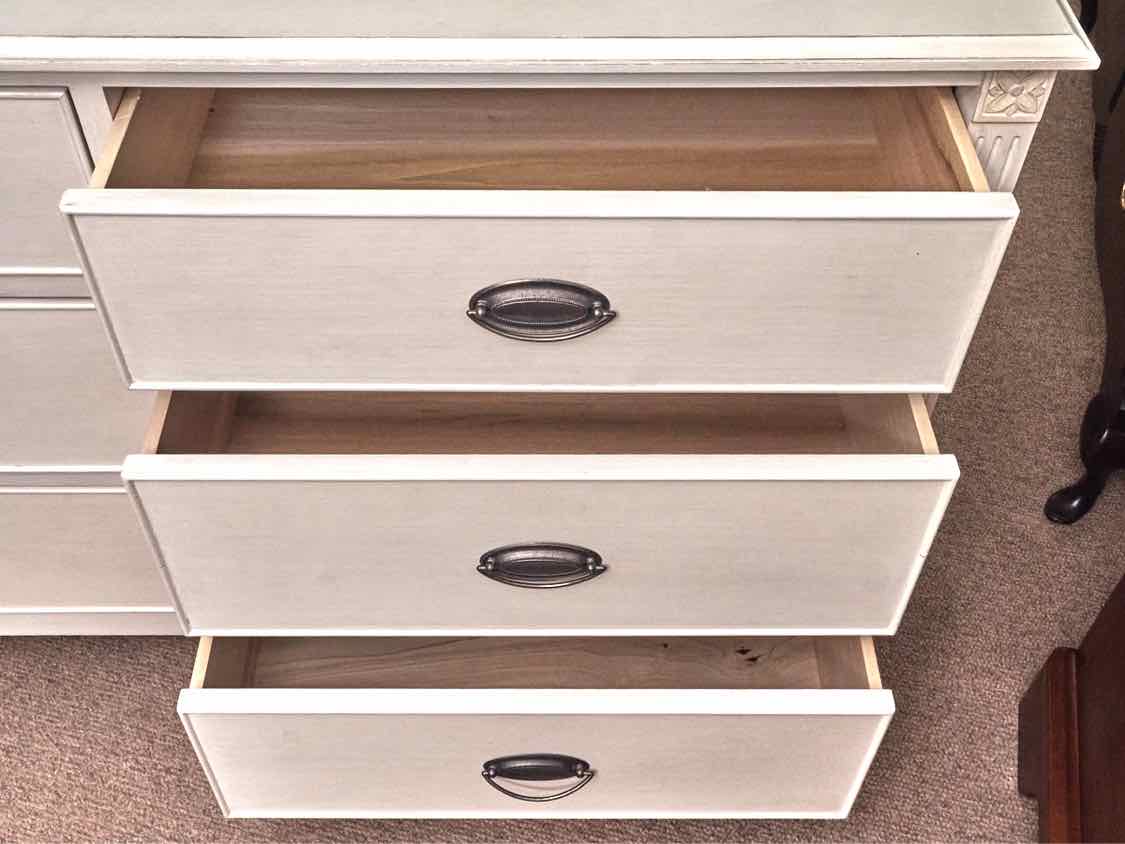 Restoration Hardware  Cream  Finish 6 Drawer Dresser