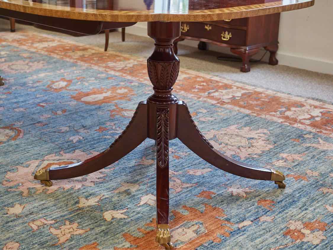 Baker 'Historic Charleston Reproductions' Mahogany Pedestal   Dining Table