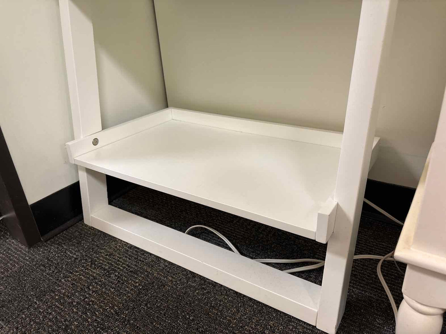 Leaning Bookcase in White