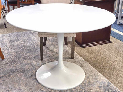 White Tulip Table