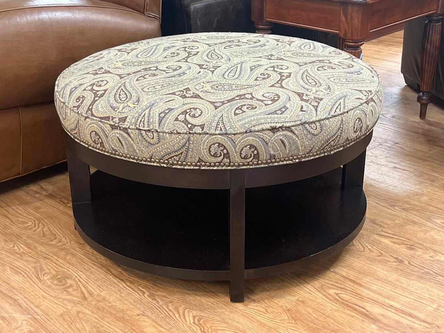 Paisley Ottoman w/ Gallery Shelf